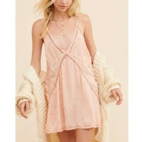 Free People Dresses & Skirts - Free People Chloe Embellished Mini Dress. XS